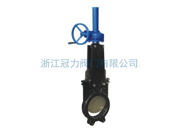 鑄鐵刀型閘閥布置簡(jiǎn)單，結(jié)構(gòu)緊湊，節(jié)省空間！